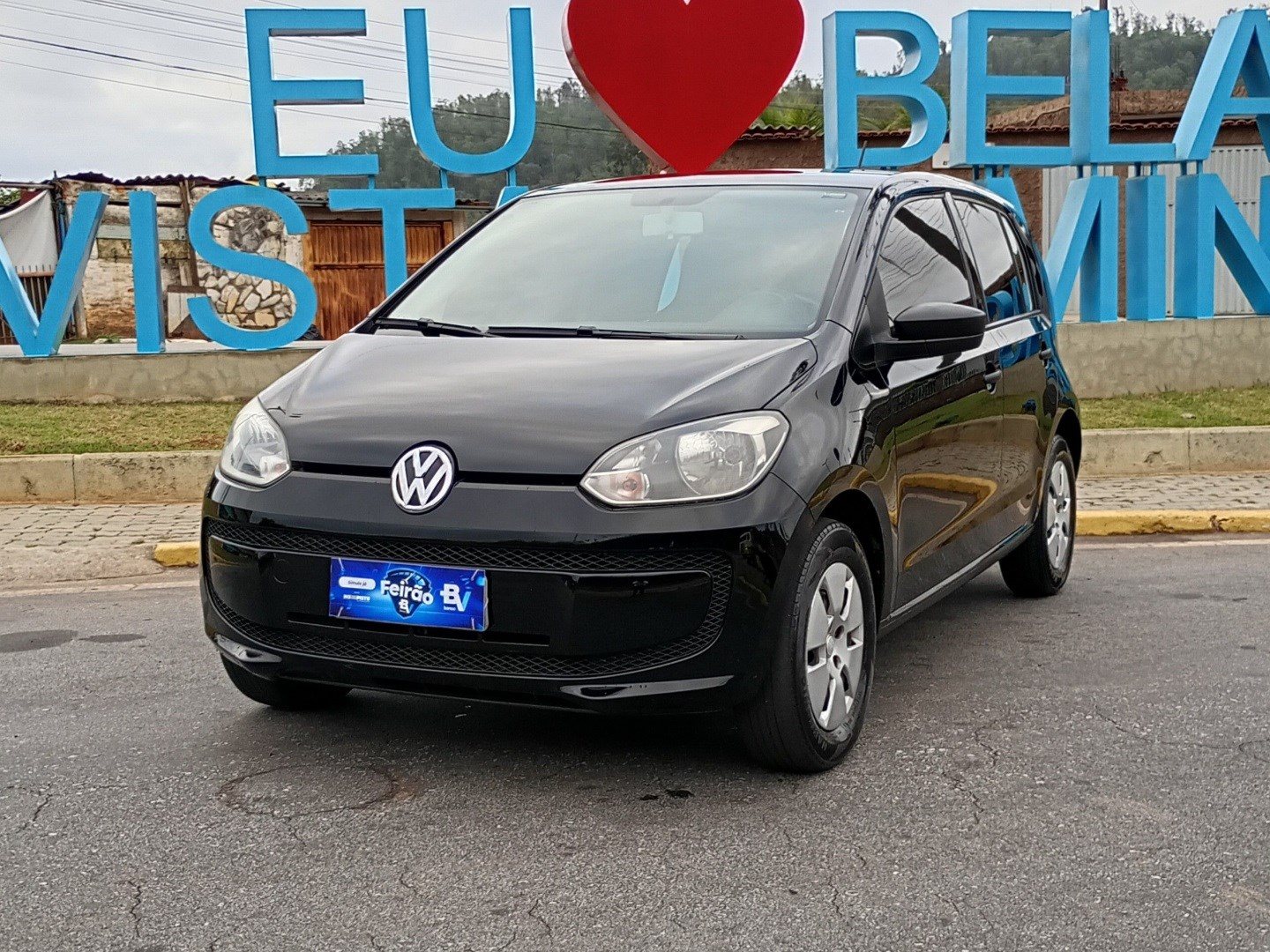 VOLKSWAGEN UP