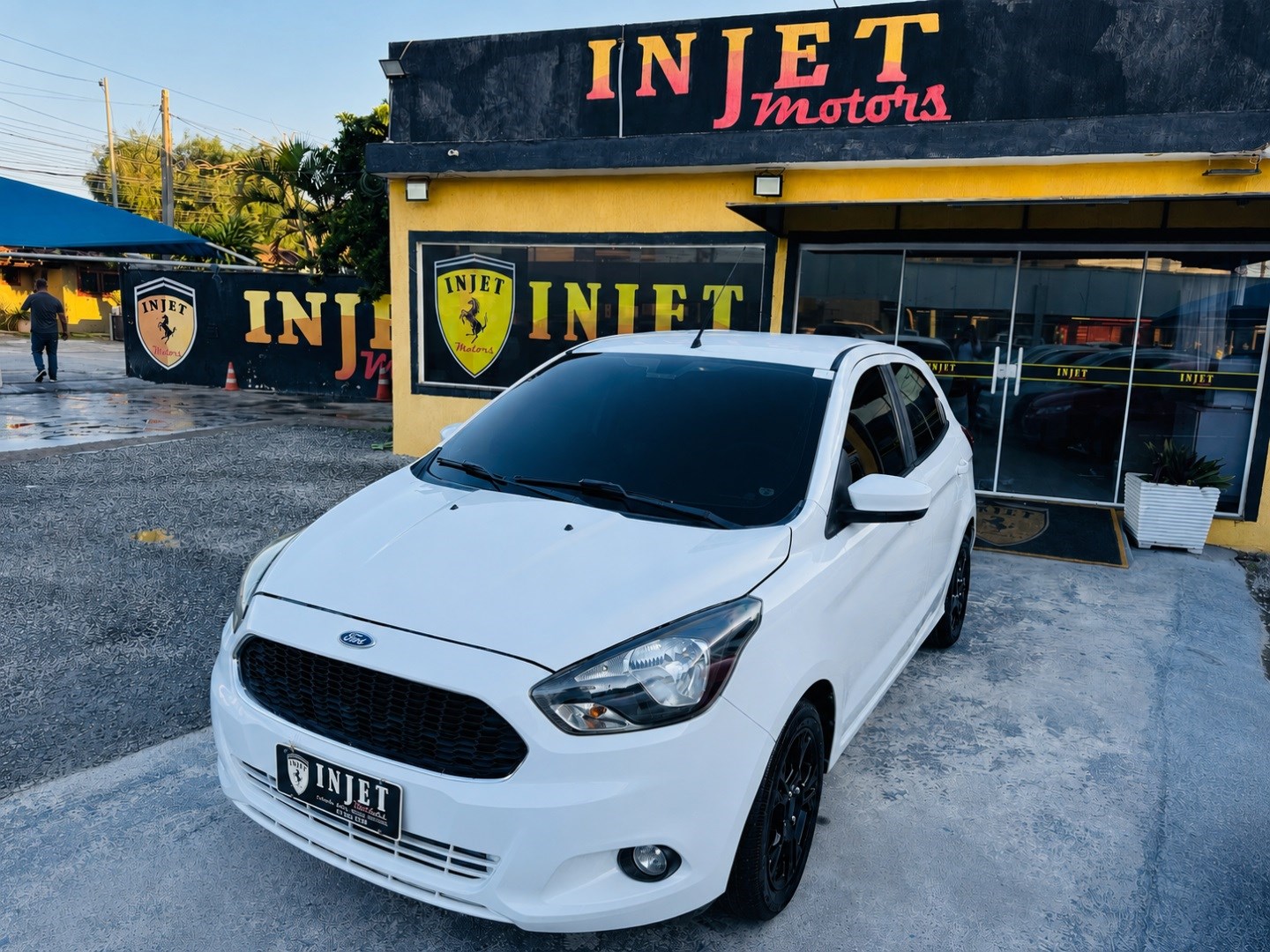FORD KA