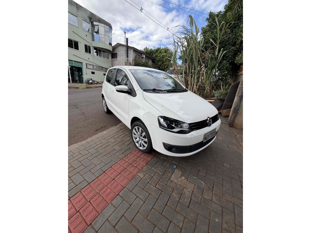 VOLKSWAGEN FOX
