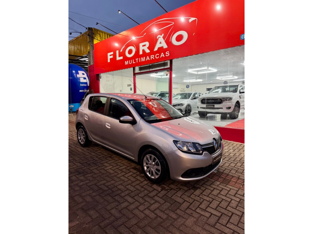 RENAULT SANDERO
