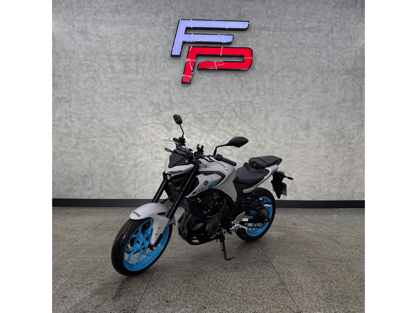YAMAHA MT-03 321/ABS