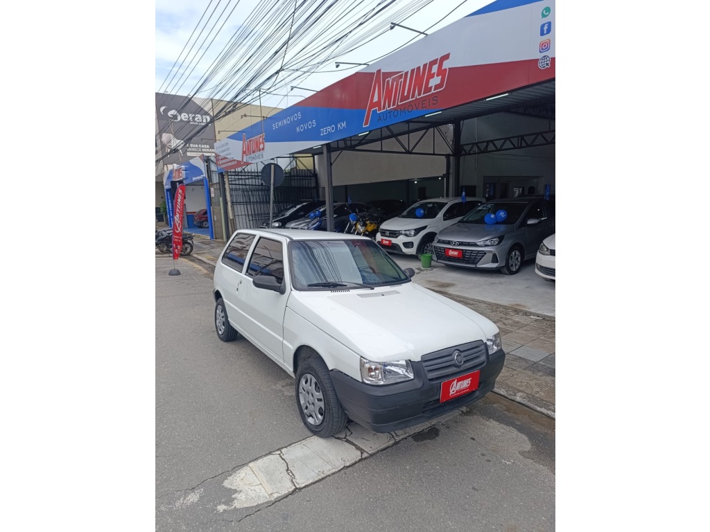 FIAT UNO