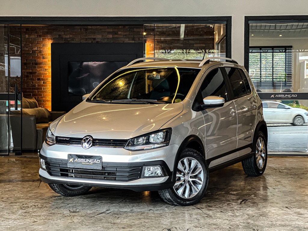 VOLKSWAGEN CROSSFOX