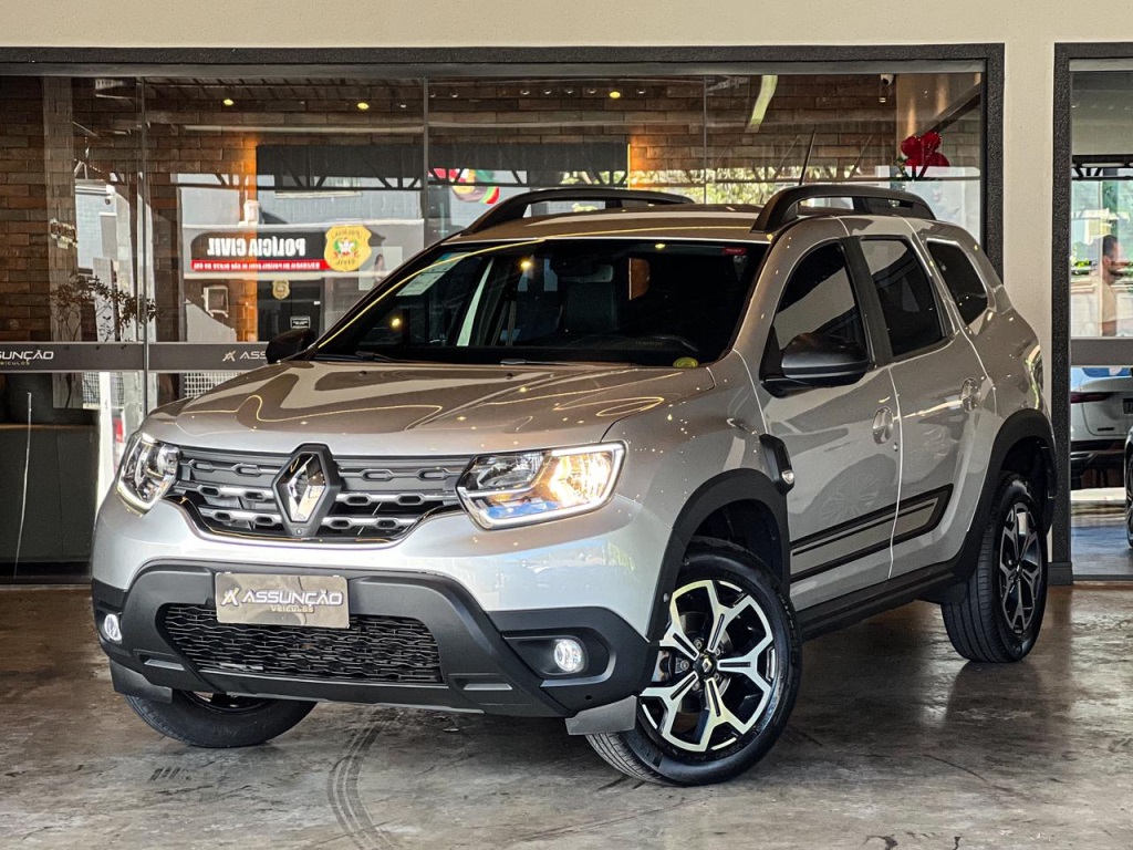 RENAULT DUSTER