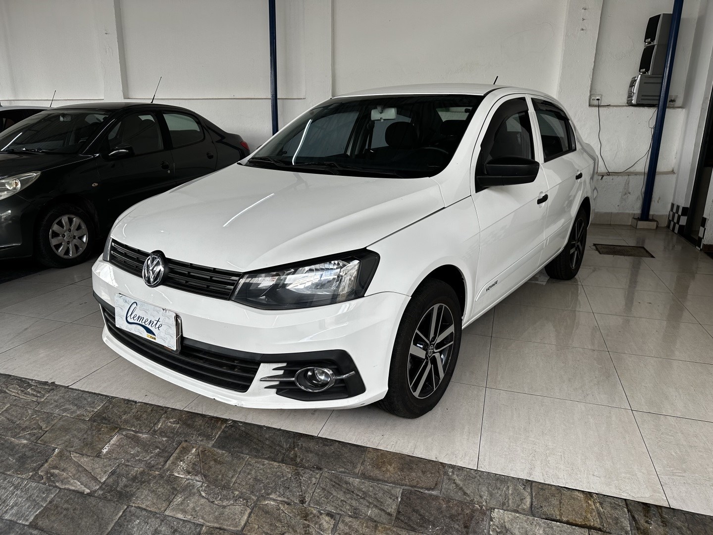 VOLKSWAGEN VOYAGE