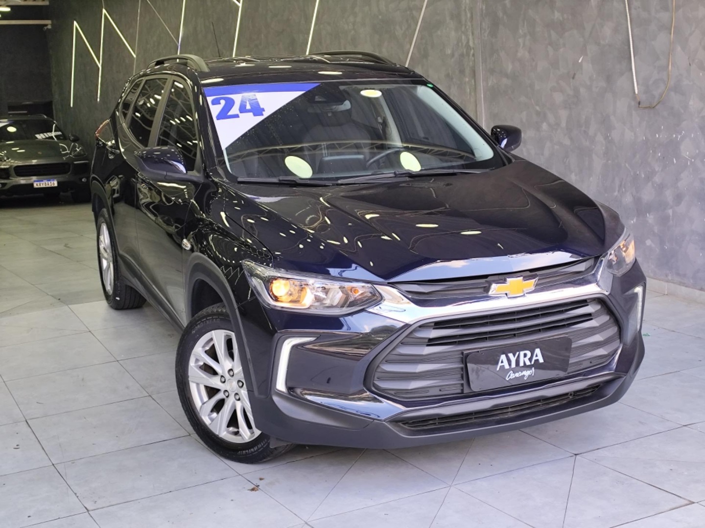CHEVROLET TRACKER
