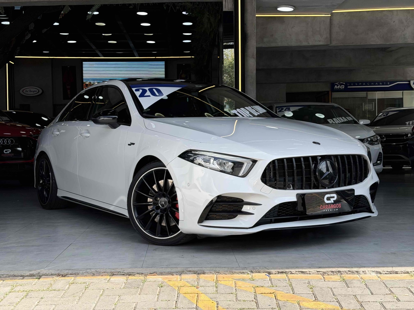 MERCEDES-BENZ A 35 AMG