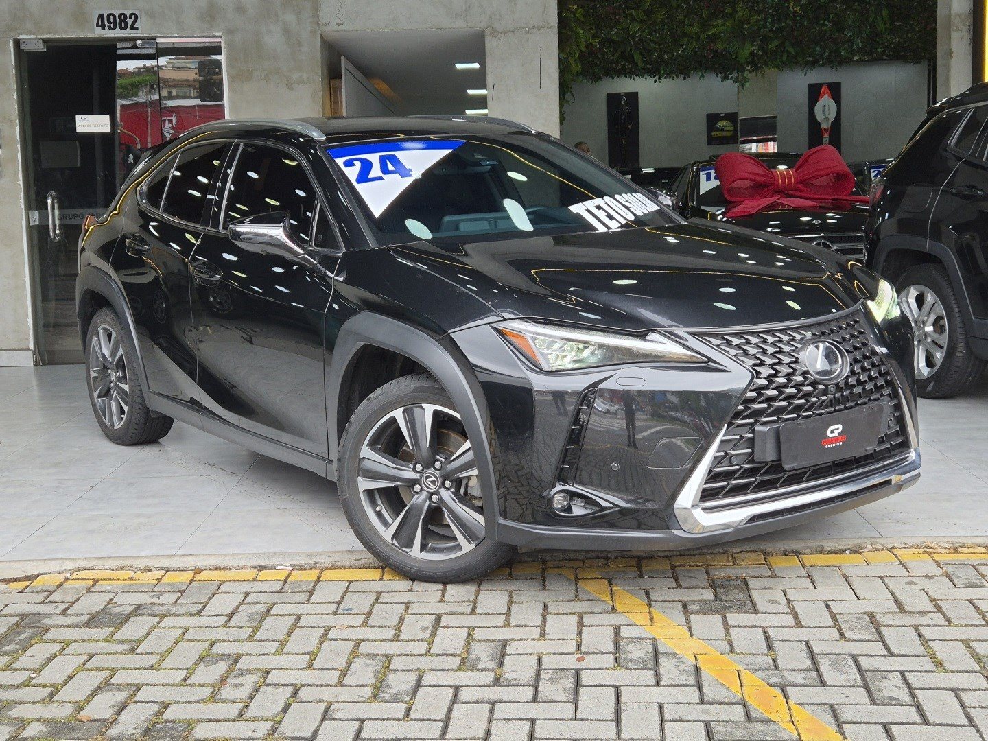 LEXUS UX 250h