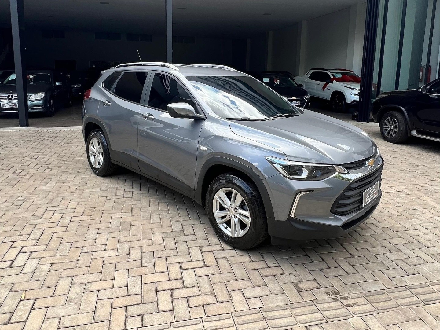 CHEVROLET TRACKER