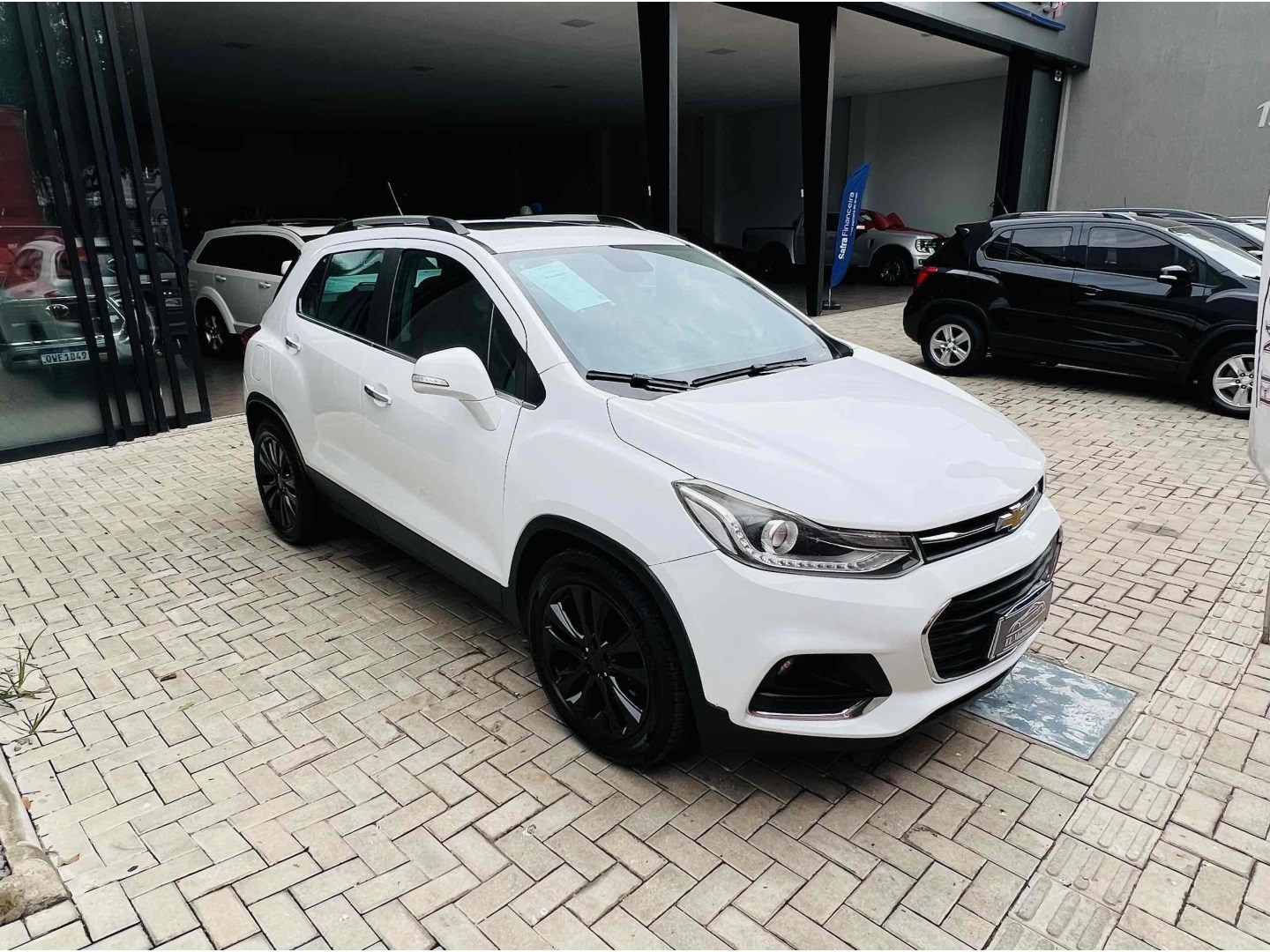 CHEVROLET TRACKER