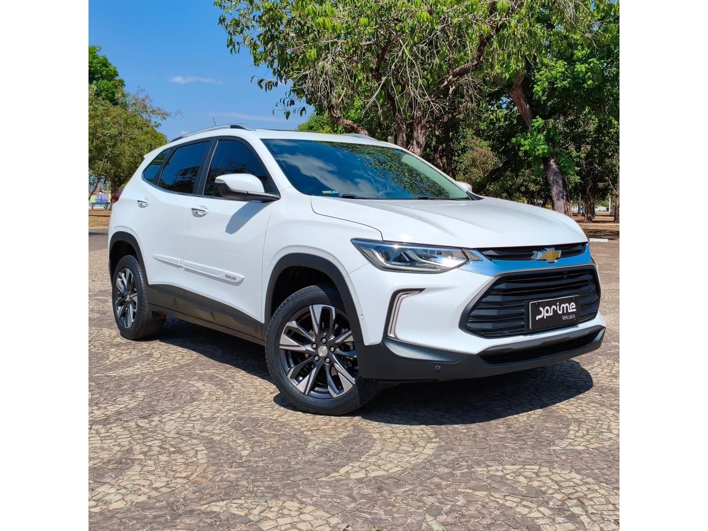 CHEVROLET TRACKER