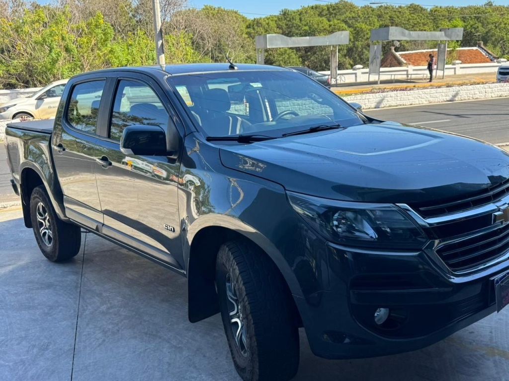 CHEVROLET S10