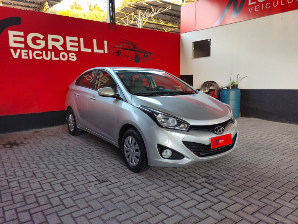 HYUNDAI HB20