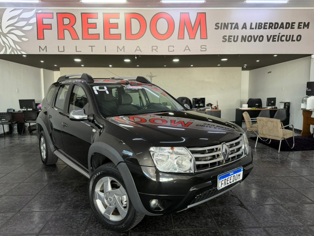 RENAULT DUSTER