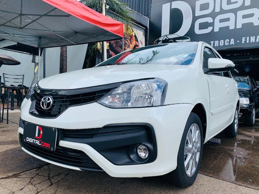 TOYOTA ETIOS