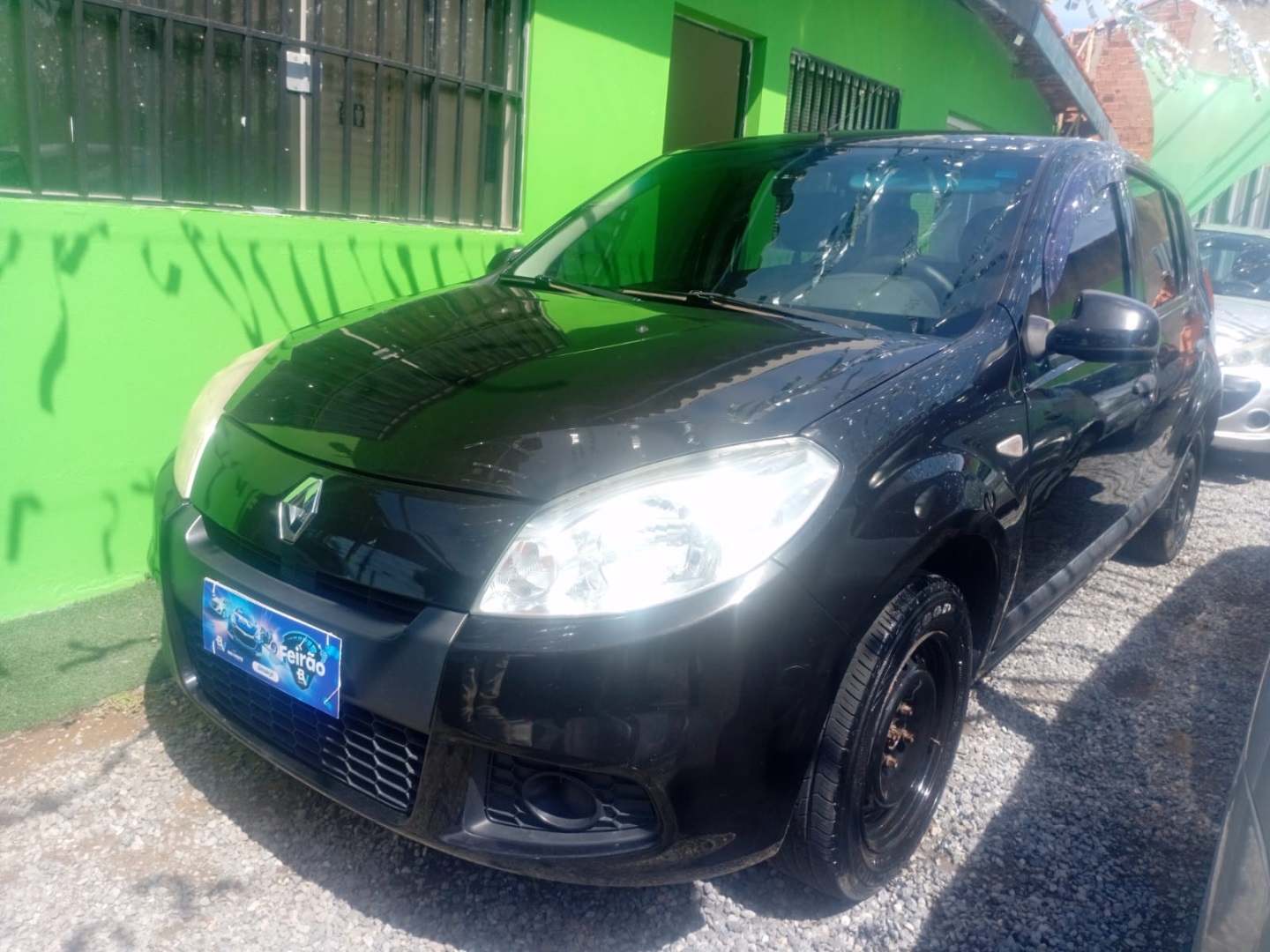 RENAULT SANDERO