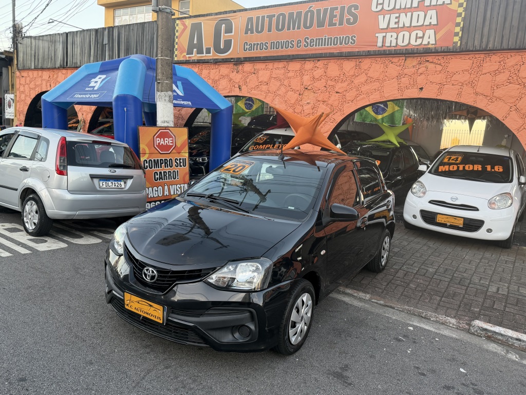 TOYOTA ETIOS