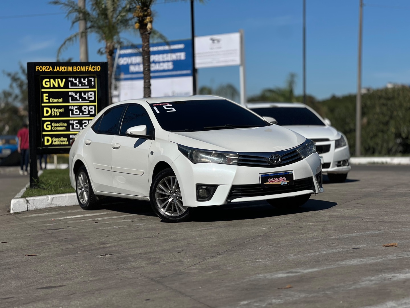 TOYOTA COROLLA
