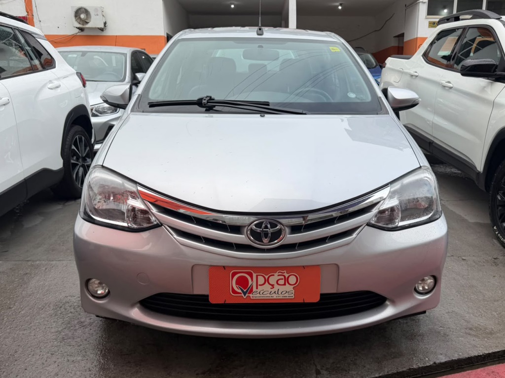 TOYOTA ETIOS