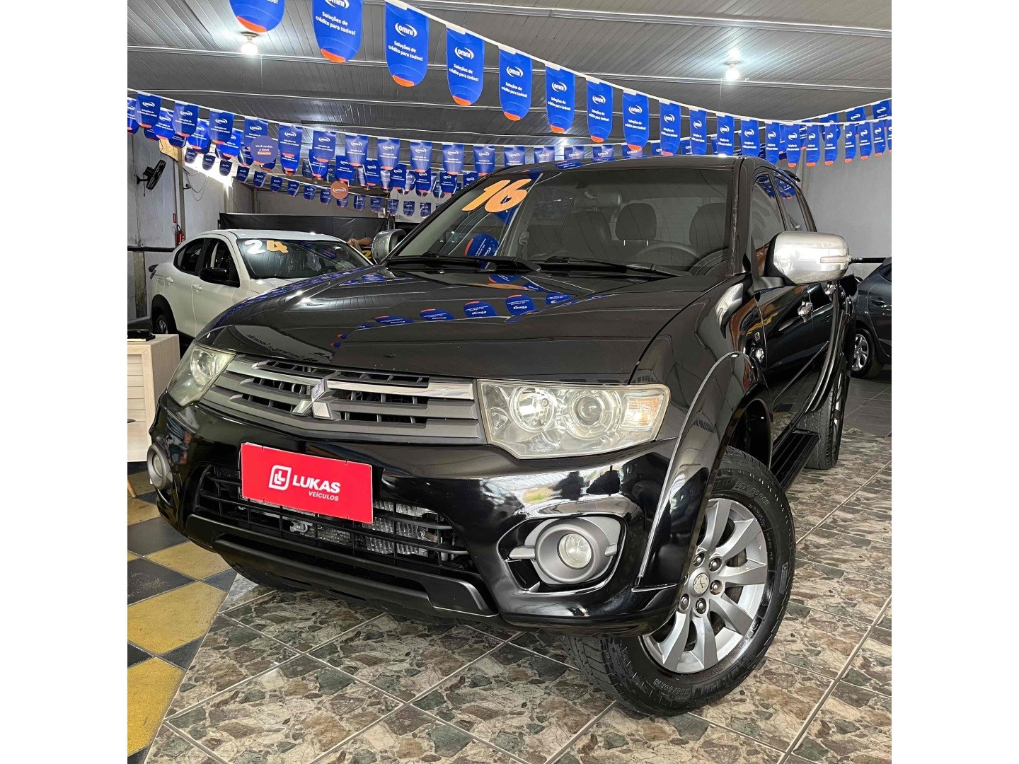 MITSUBISHI L200 TRITON