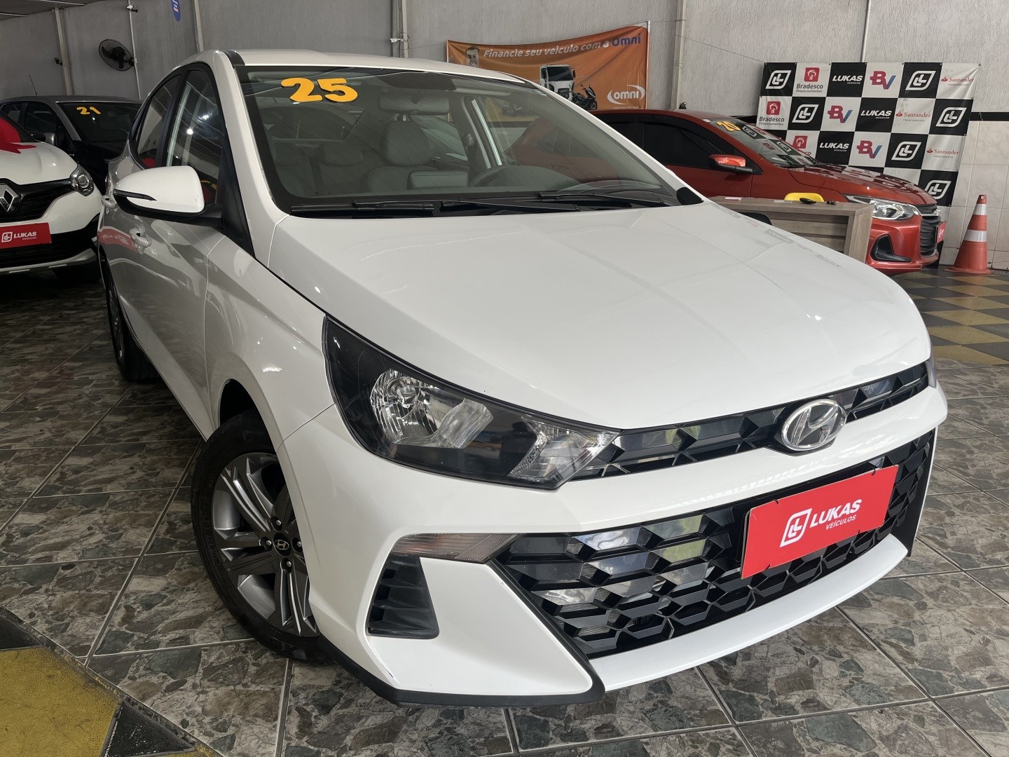 HYUNDAI HB20S