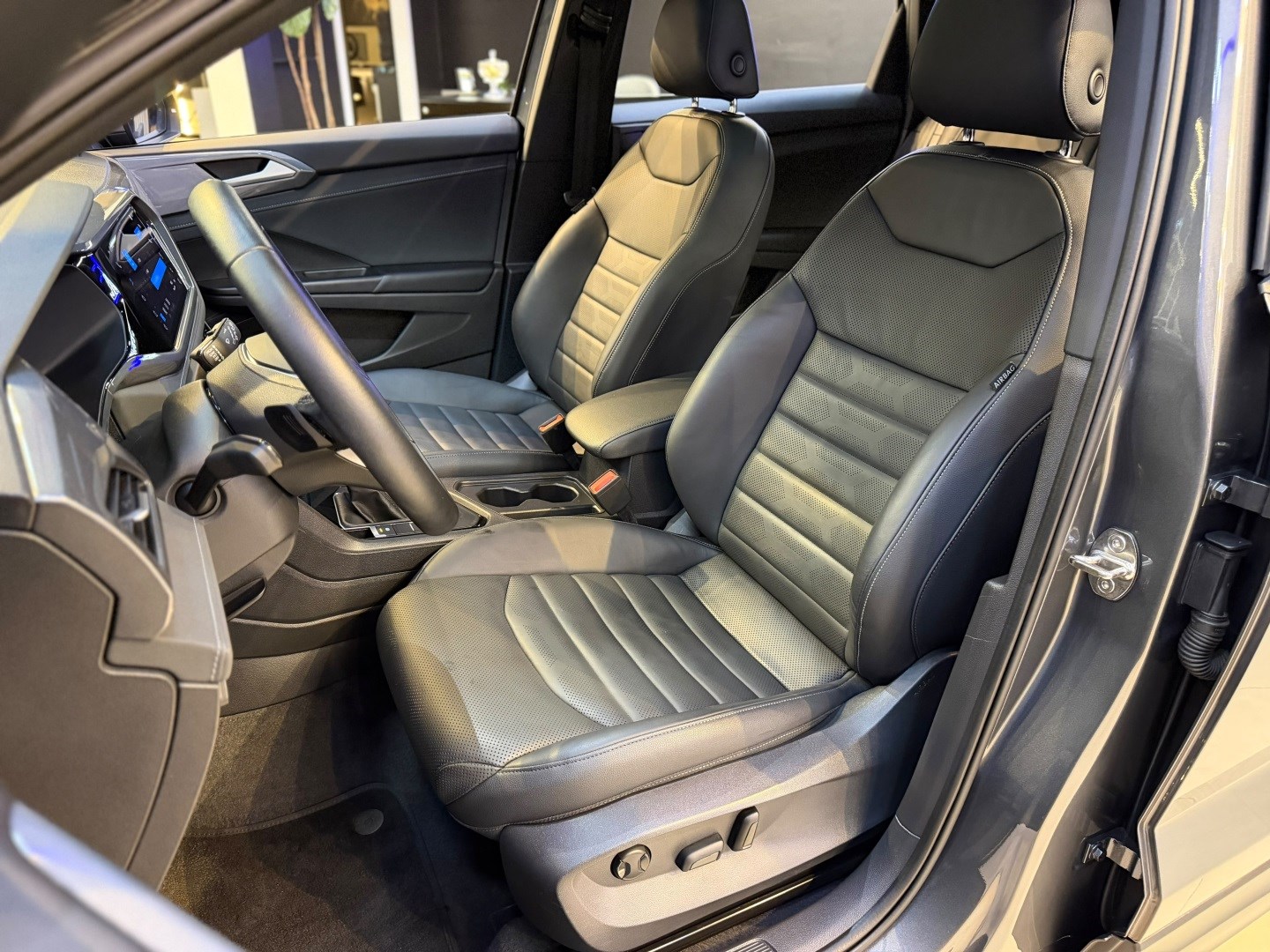 Volkswagen Taos 1.4 250 TSI Total Flex Highline Automático - foto 16