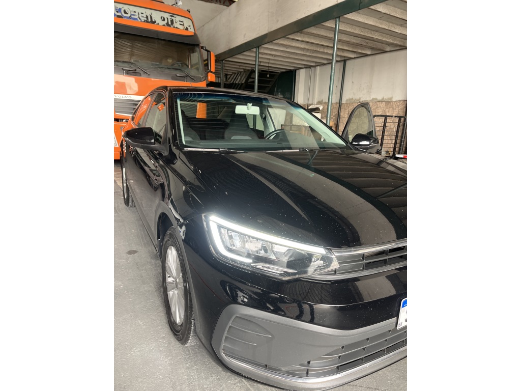 VOLKSWAGEN VIRTUS