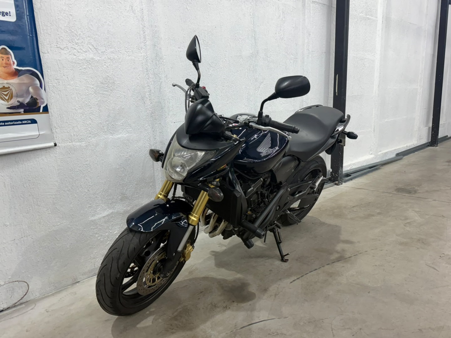 HONDA CB 600F HORNET