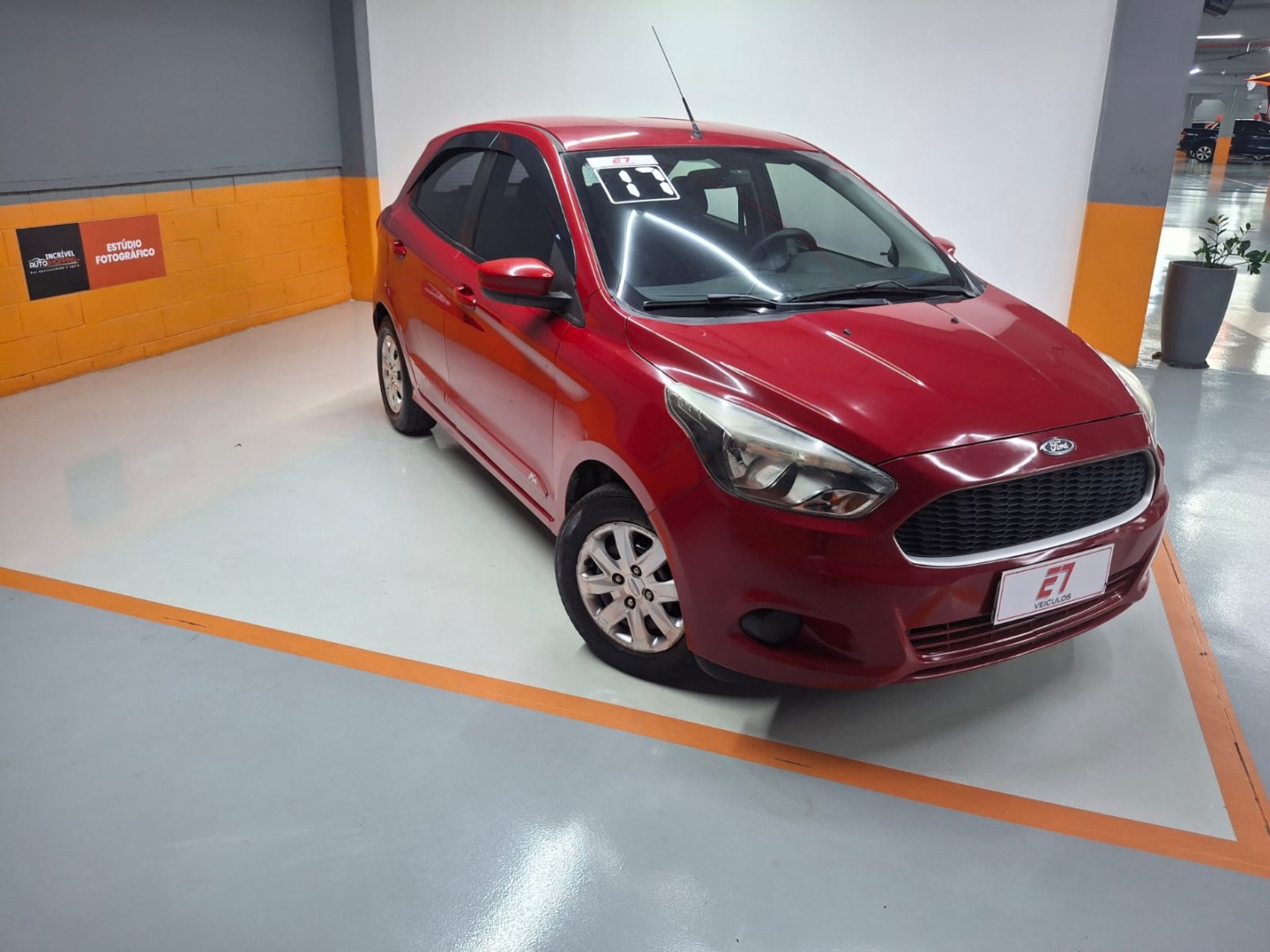 FORD KA