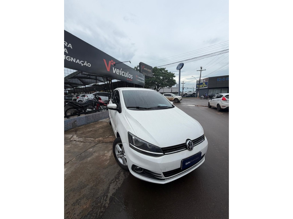 VOLKSWAGEN FOX