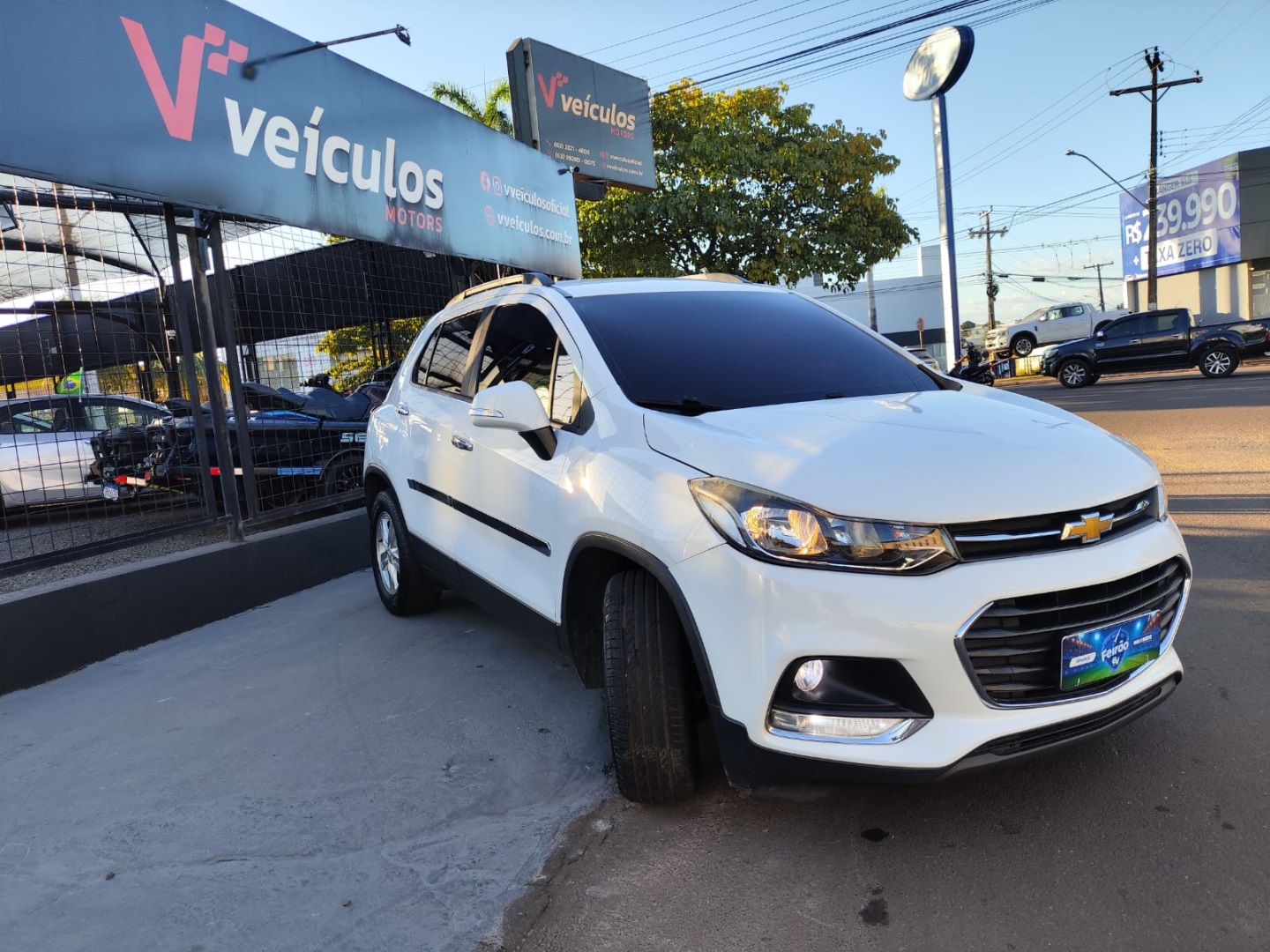 CHEVROLET TRACKER