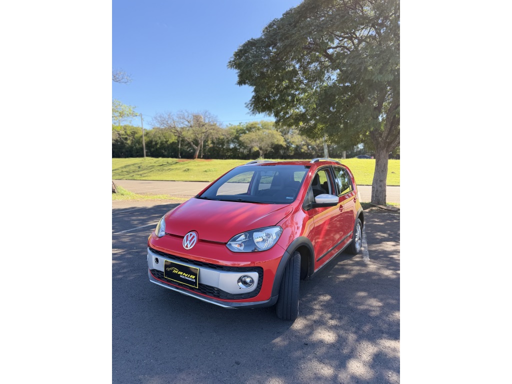 VOLKSWAGEN CROSS UP