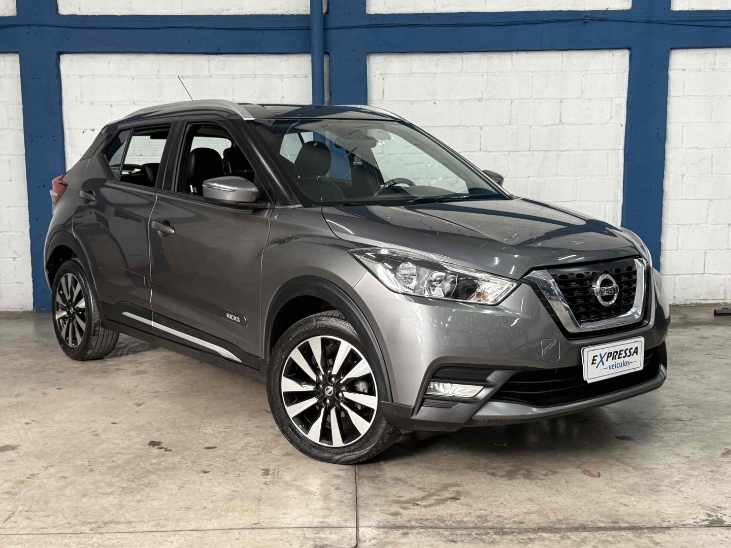 NISSAN KICKS