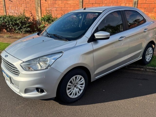 FORD KA SEDAN