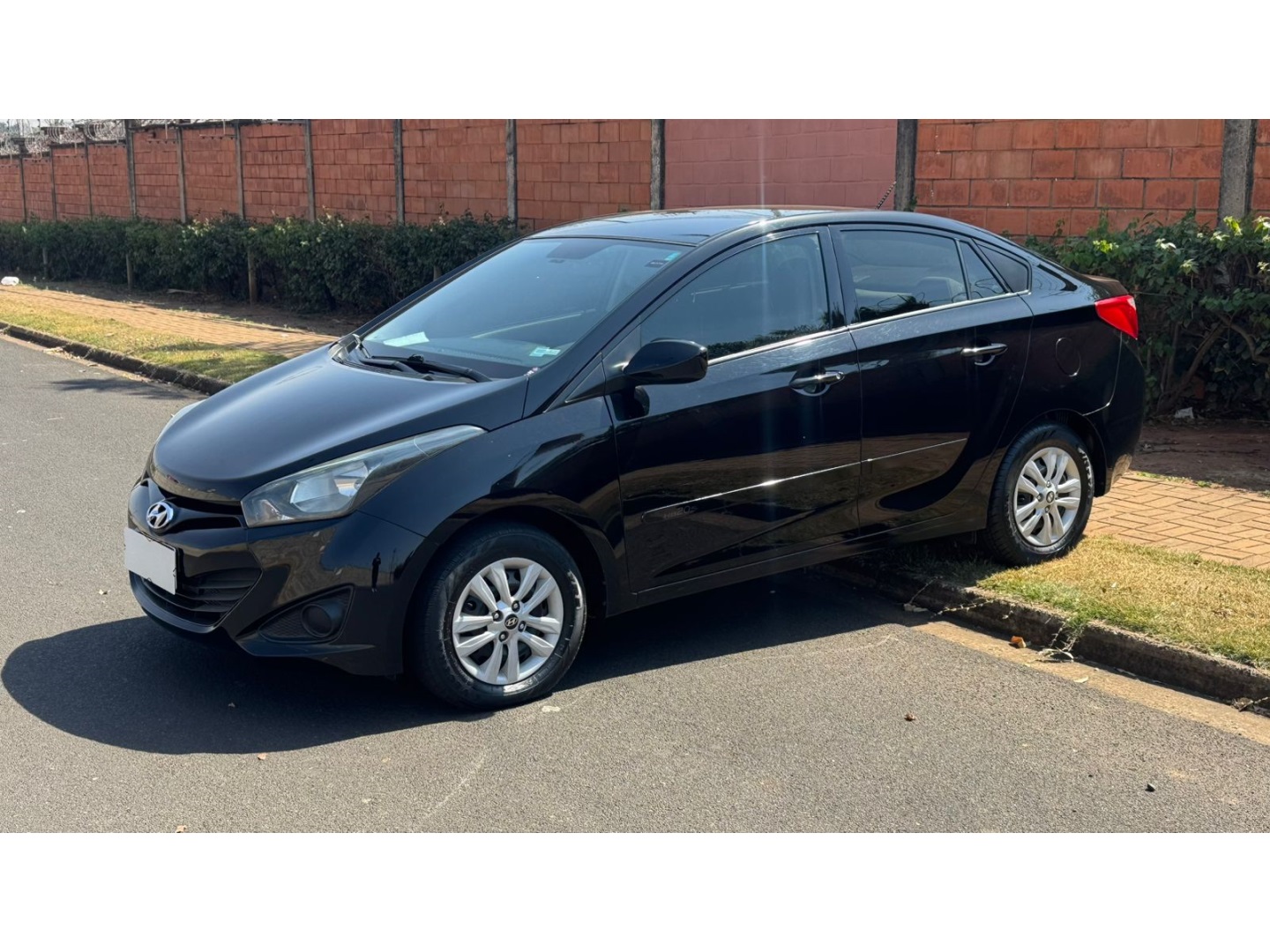 HYUNDAI HB20S 1.6 COMFORT STYLE 16V FLEX 4P AUTOMÁTICO