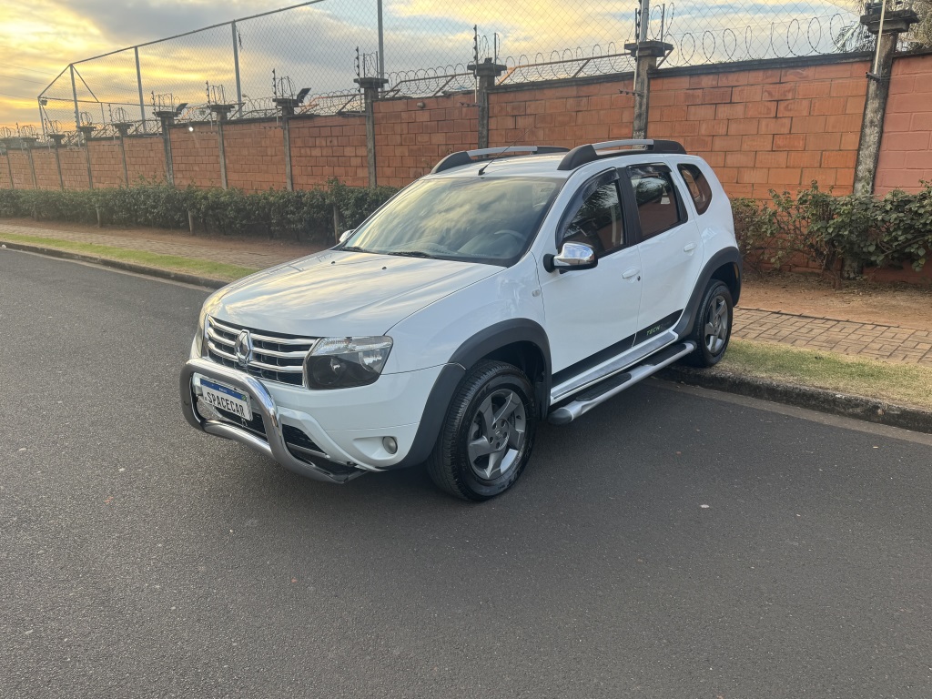 RENAULT DUSTER 1.6 DYNAMIQUE 4X2 16V FLEX 4P MANUAL