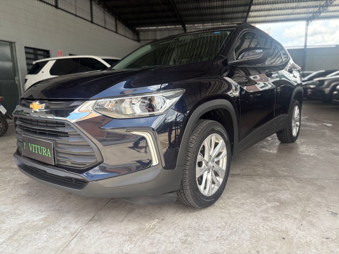 CHEVROLET TRACKER