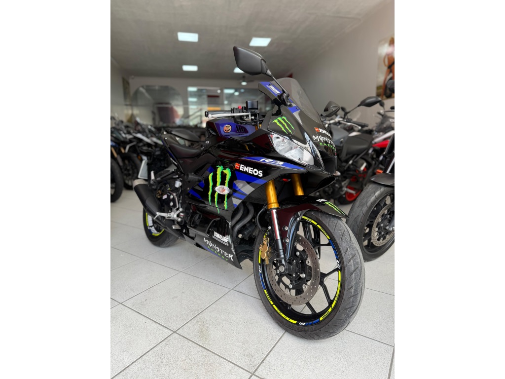 YAMAHA YZF R-3 321