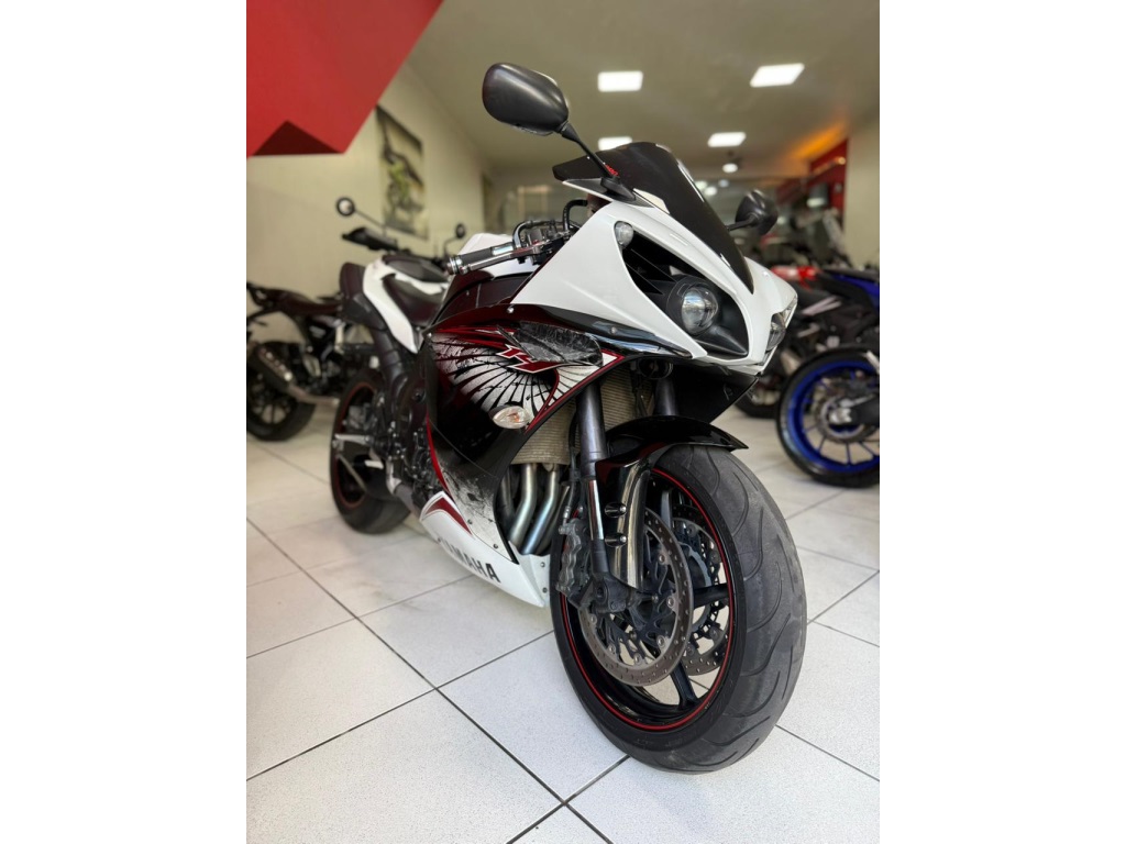YAMAHA YZF R-1 1000