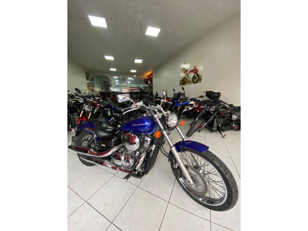 HONDA SHADOW AM 750