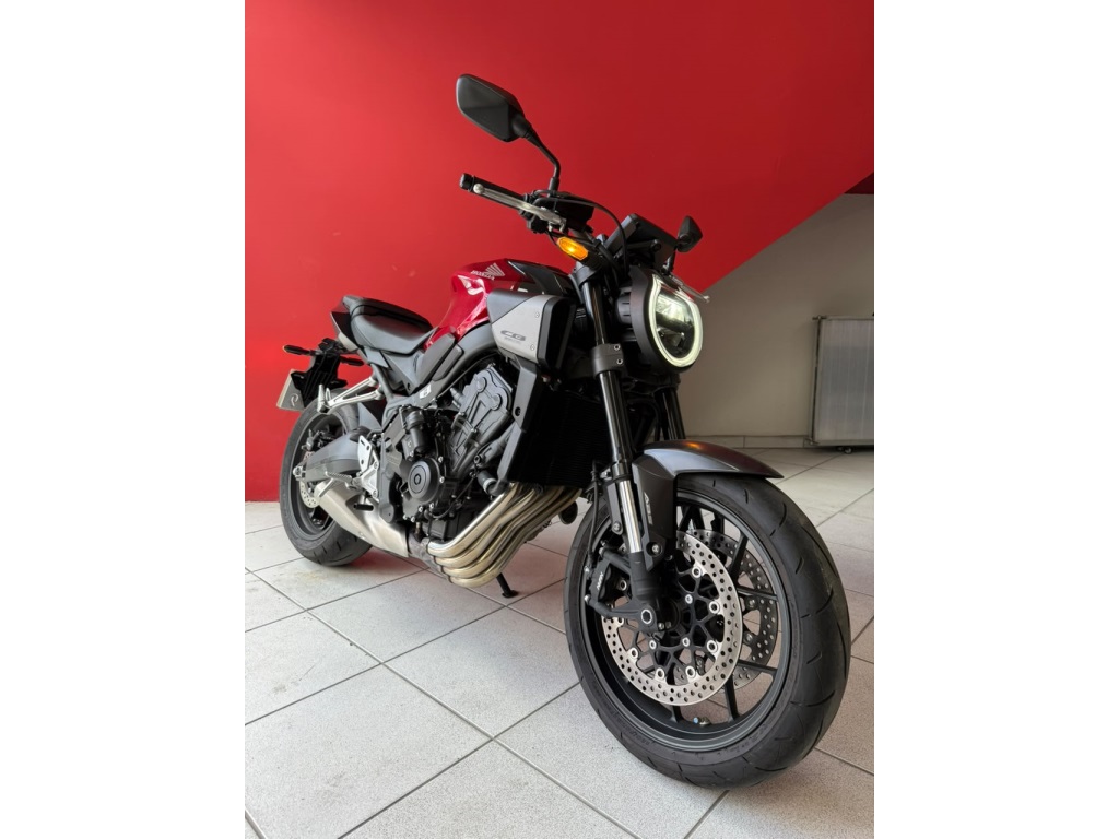 HONDA CB 650R E-CLUTCH