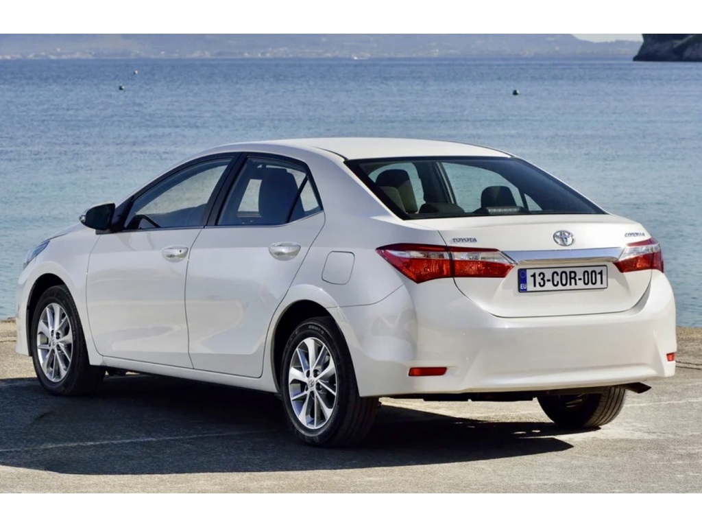TOYOTA COROLLA