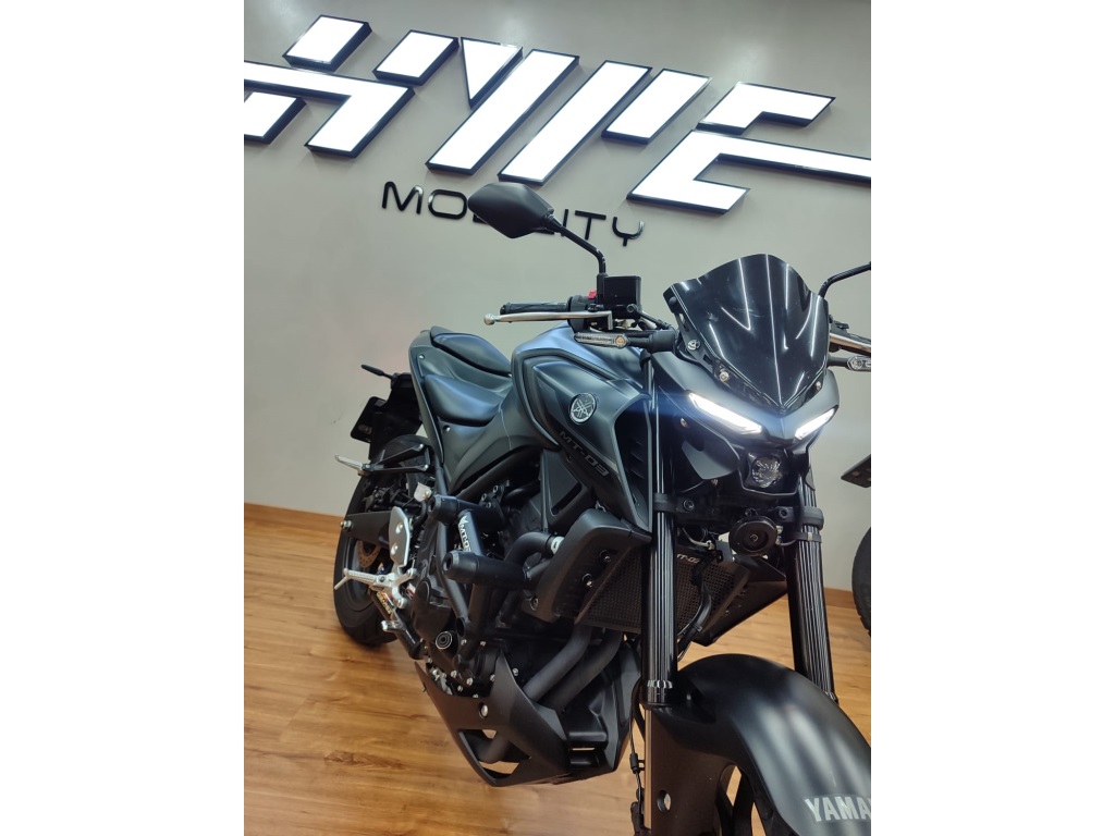 YAMAHA MT-03 321