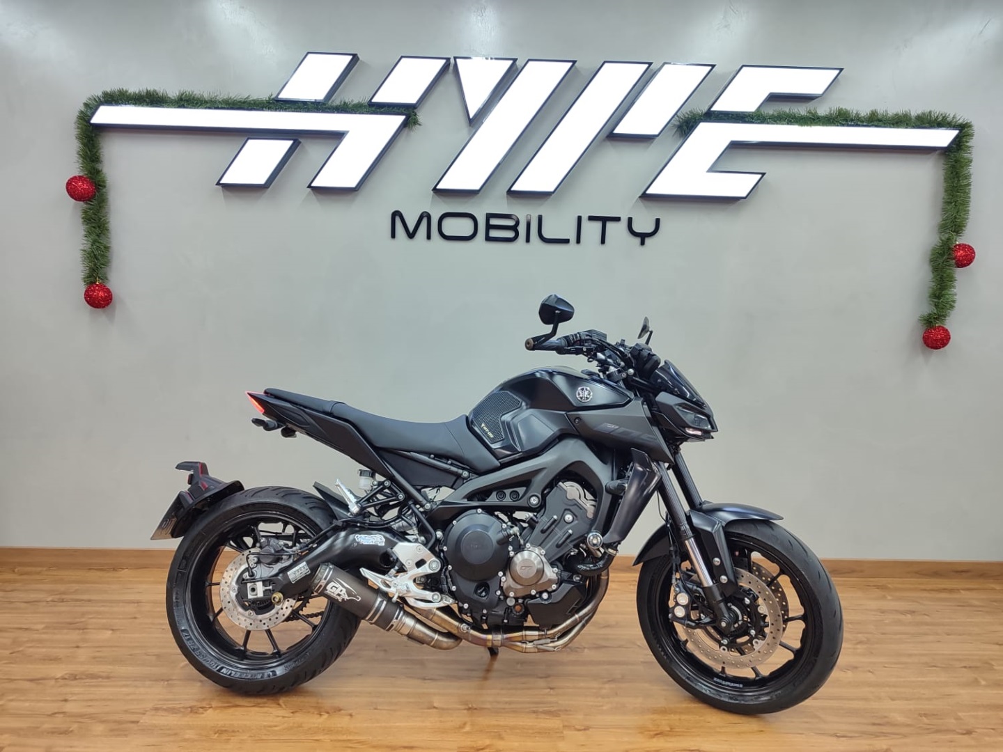 YAMAHA MT-09