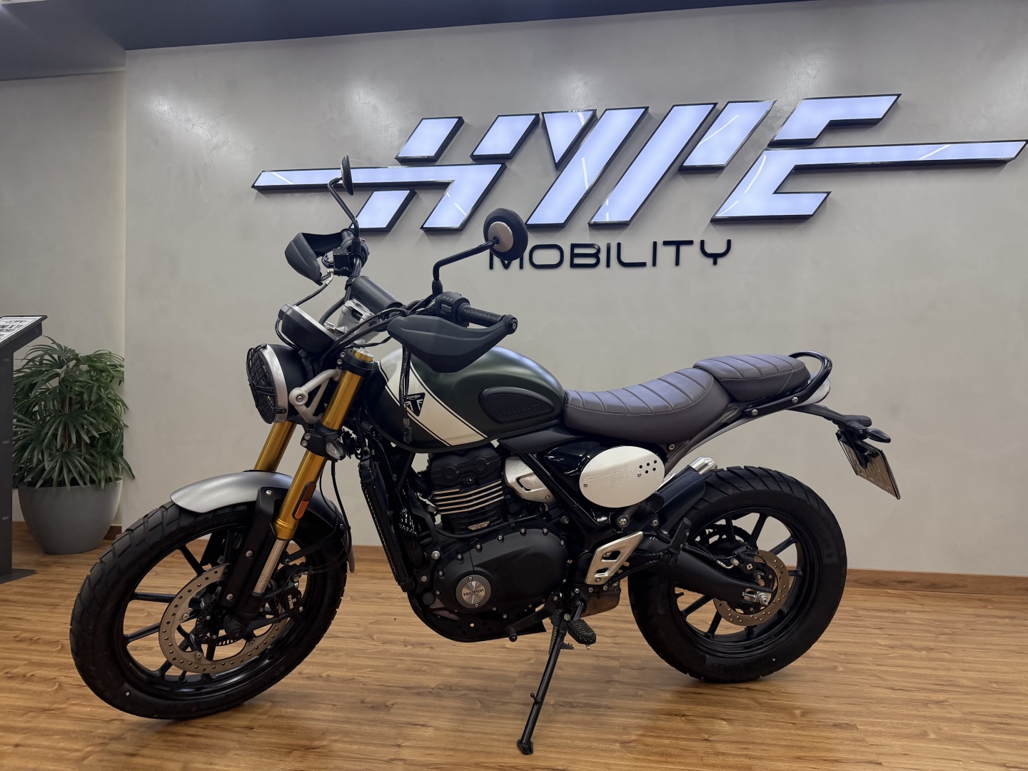 TRIUMPH SCRAMBLER 400X