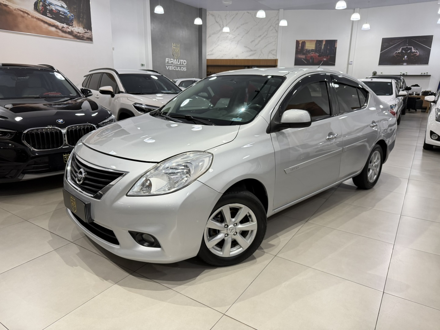 NISSAN VERSA