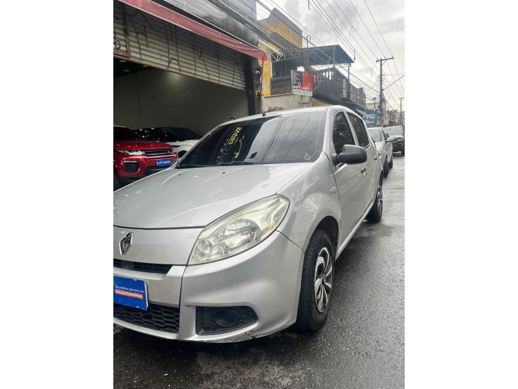 RENAULT SANDERO