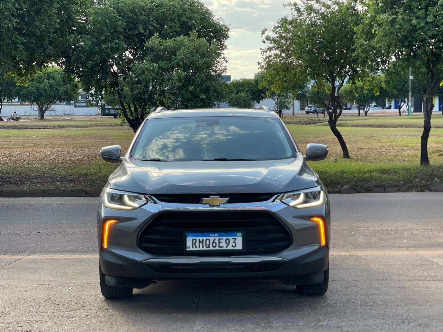CHEVROLET TRACKER