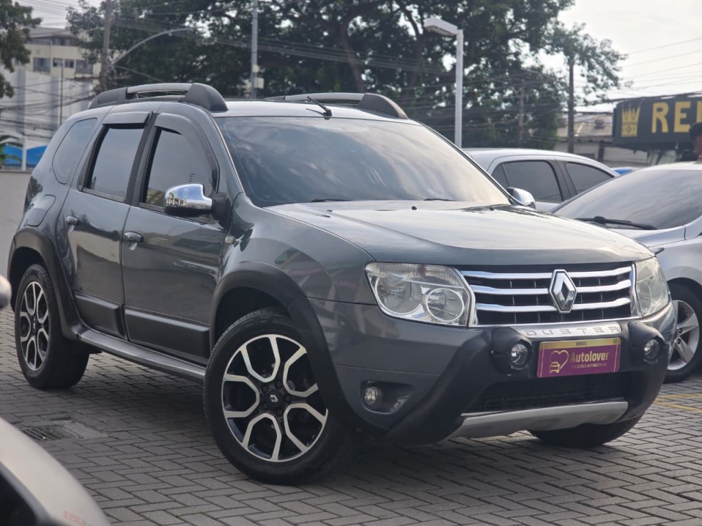 RENAULT DUSTER