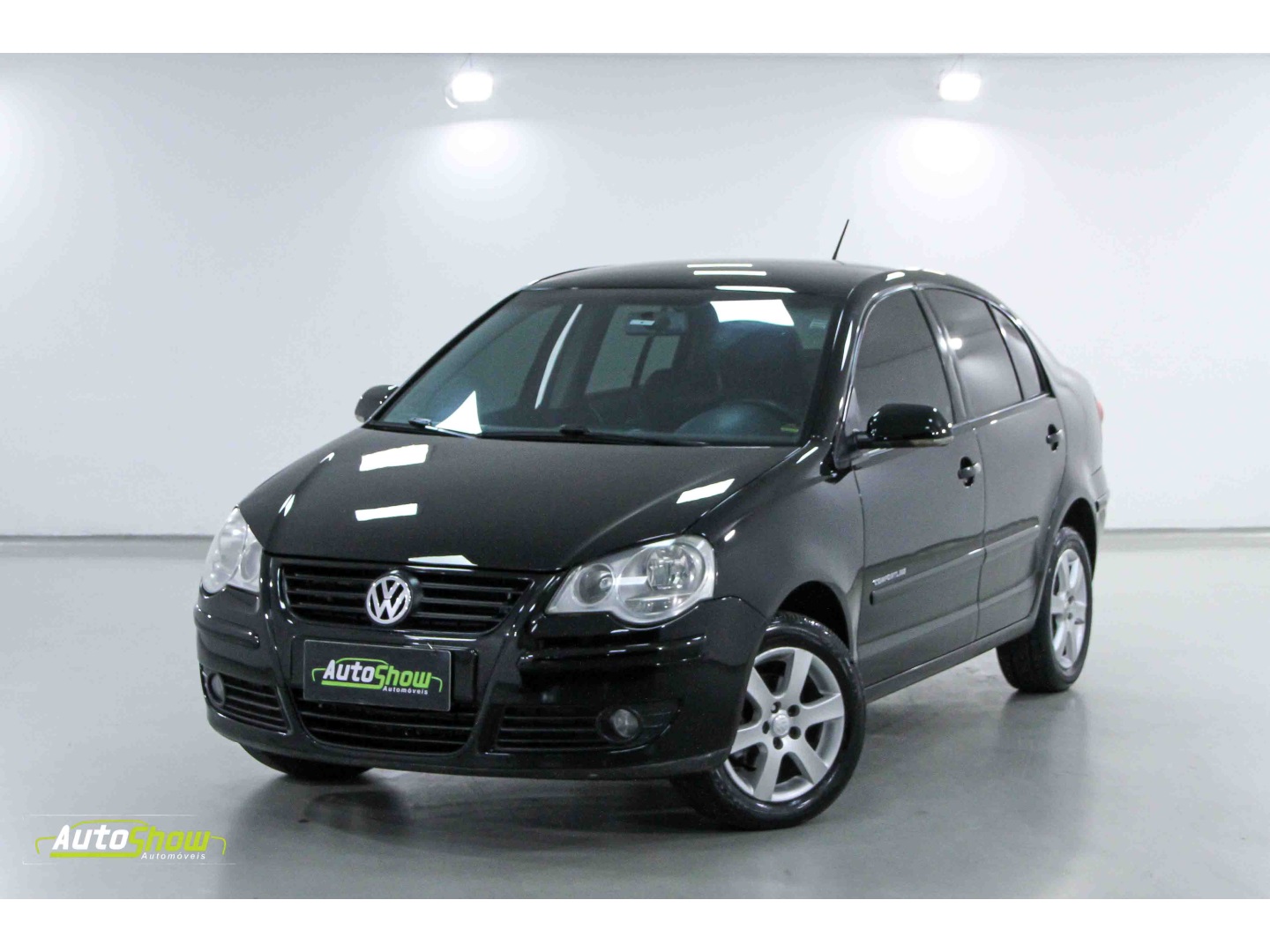 VOLKSWAGEN POLO SEDAN 1.6 MI COMFORTLINE 8V FLEX 4P MANUAL
